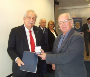 Read more about the article Ocenenie pre prof. Viktora Milatu